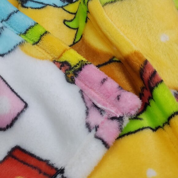 Care Bears Soft Plush Throw Blanket 50" X 70" Polyester Super Soft Hamburgers - Picture 14 of 15